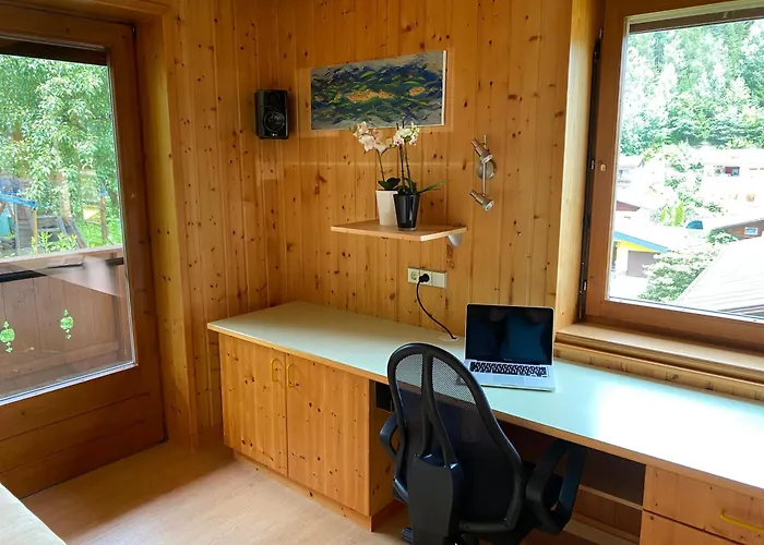 Schaiter - Ganzes Haus Mit Garten Und Gratis Parkplatz *