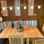 아파트 Schaiter - Ganzes Haus Mit Garten Und Gratis Parkplatz *