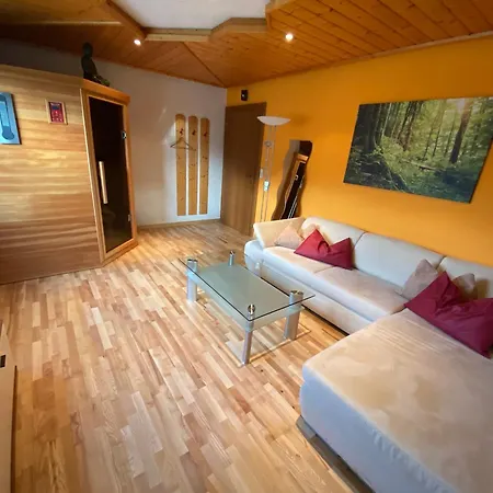 Schaiter - Ganzes Haus Mit Garten Und Gratis Parkplatz Apartment *