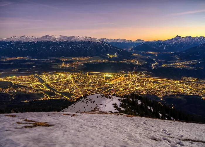 Schaiter - Ganzes Haus Mit Garten Und Gratis Parkplatz Appartamento Innsbruck