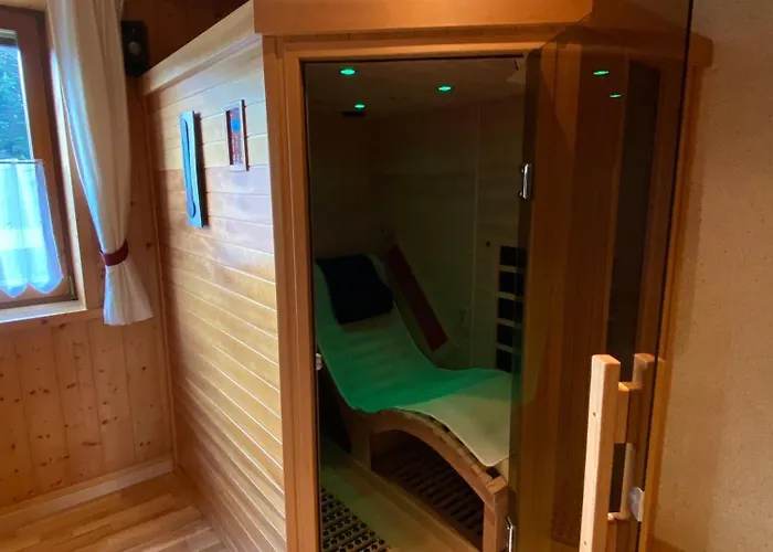 Schaiter - Ganzes Haus Mit Garten Und Gratis Parkplatz דירה *