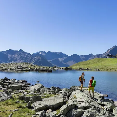 Schaiter - Ganzes Haus Mit Garten Und Gratis Parkplatz 公寓 因斯布鲁克